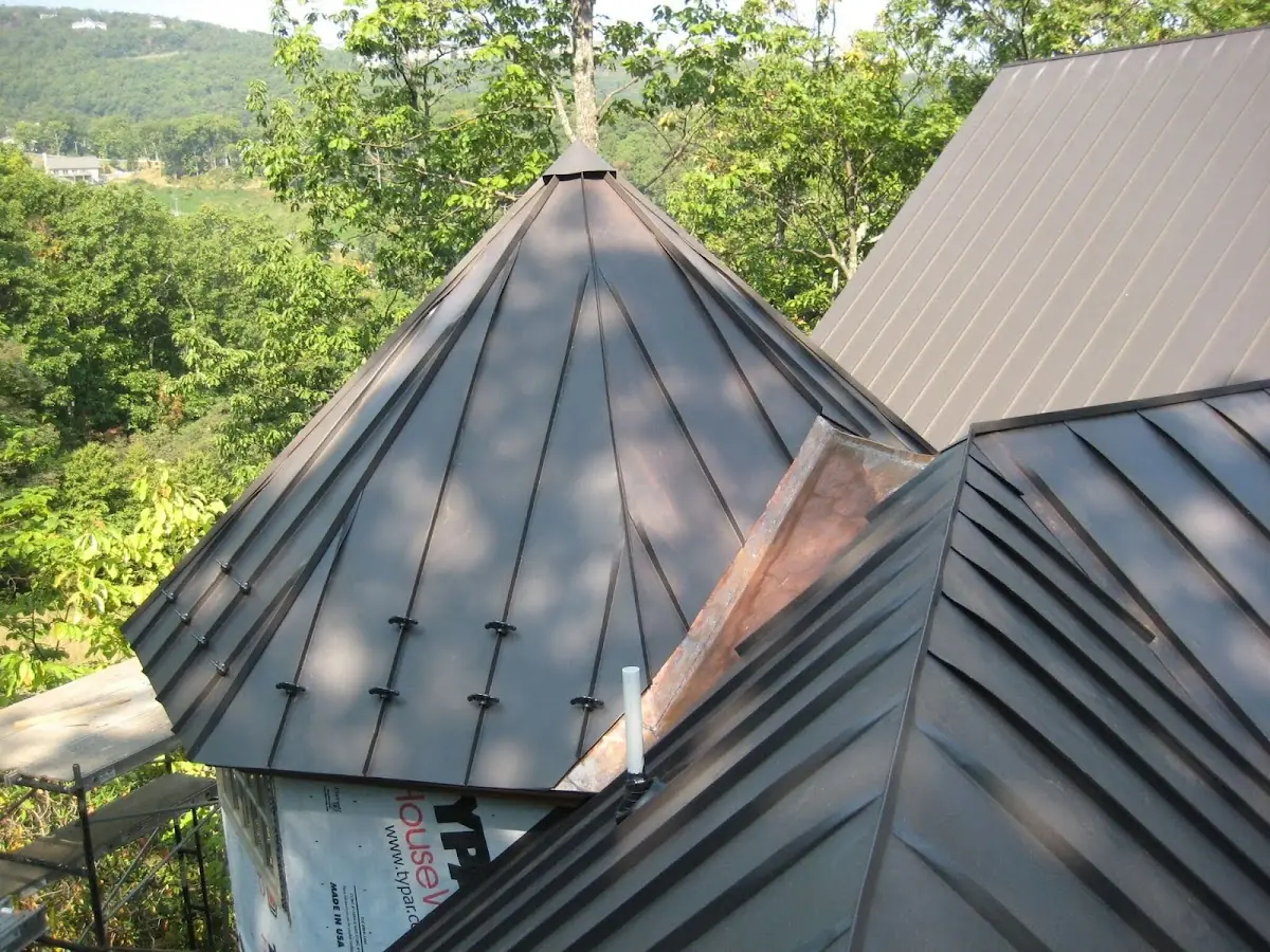 Professional Roof Tarp Installation by Craftsman Roofing in Babylon